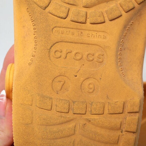 CROCS Clogs & Charms Mustard Yellow Gardening Outdoors Casual Hello Kitty Pooh - Picture 10 of 12
